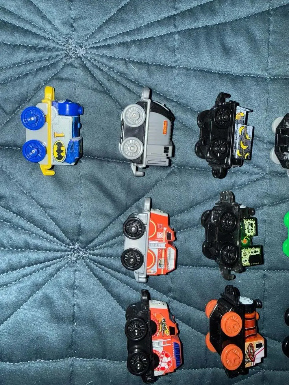 Thomas & Friends MINIS Lot of 37– Metallic, Spooky, Sports, DC  and more!